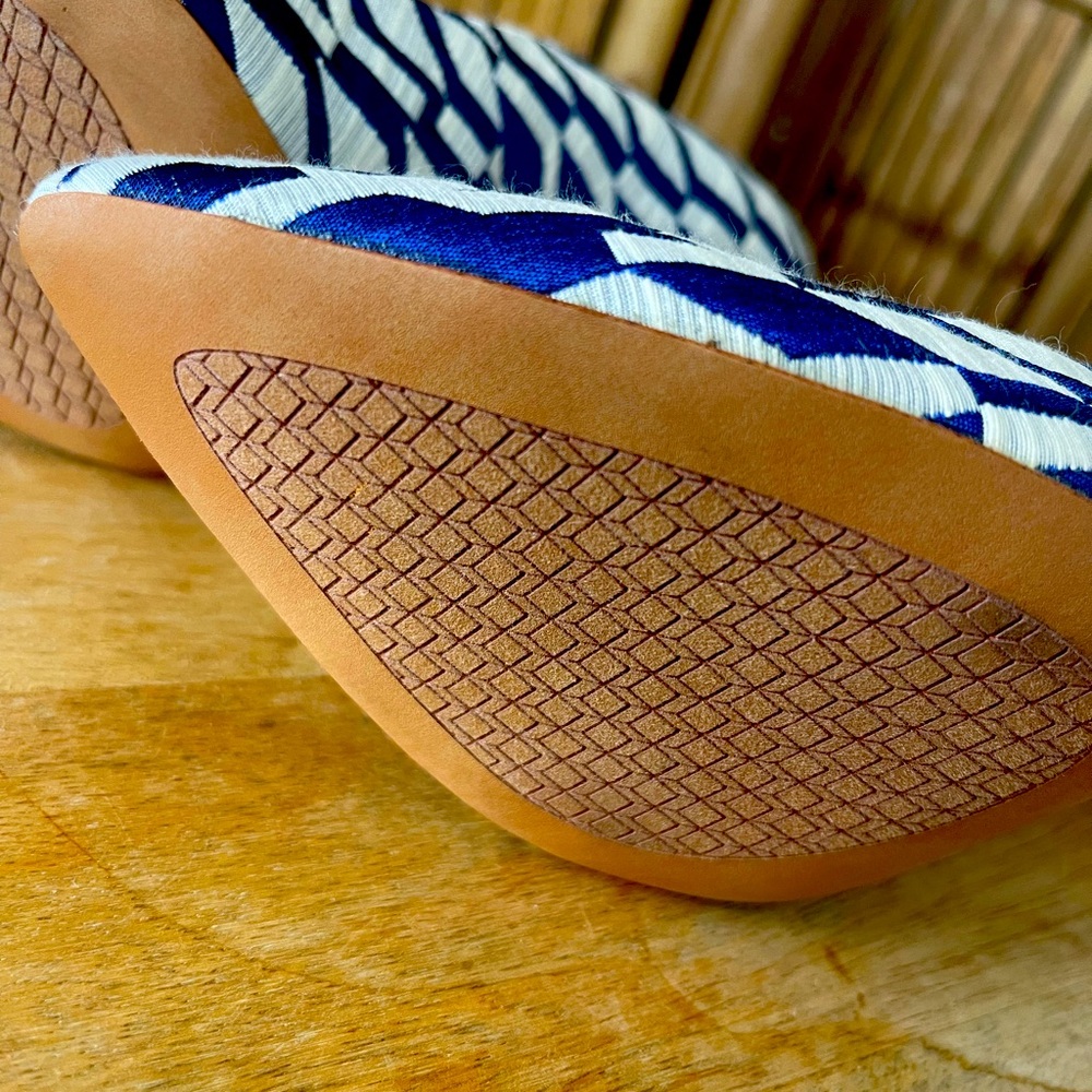Joe’s Jeans Heels - Picture 6 of 9